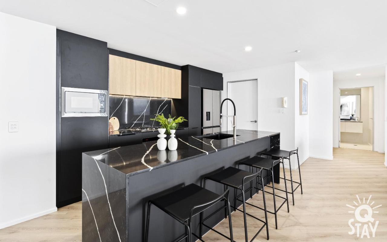 Circle On Cavill By Vaun Gold Coast Exterior foto