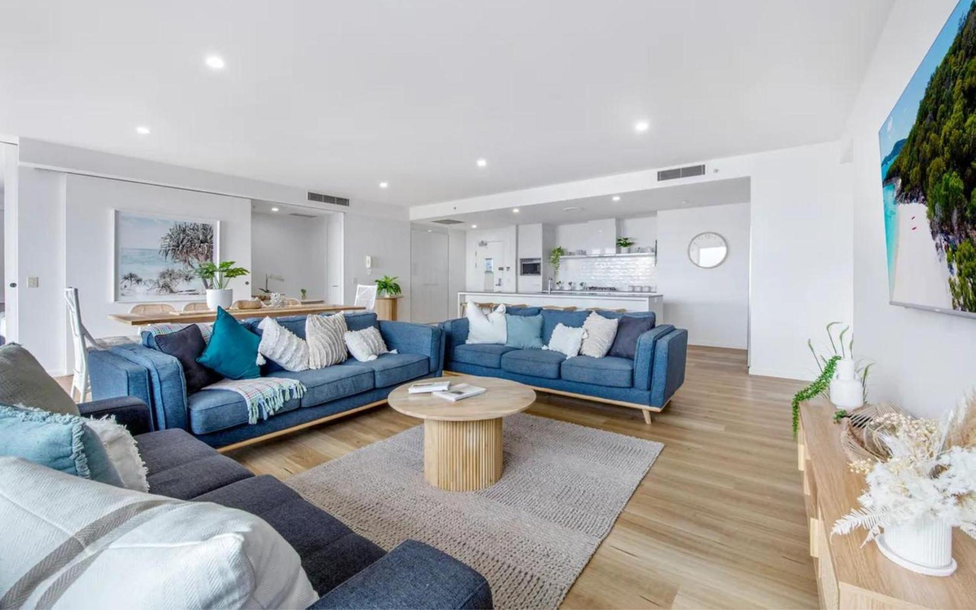 Circle On Cavill By Vaun Gold Coast Exterior foto