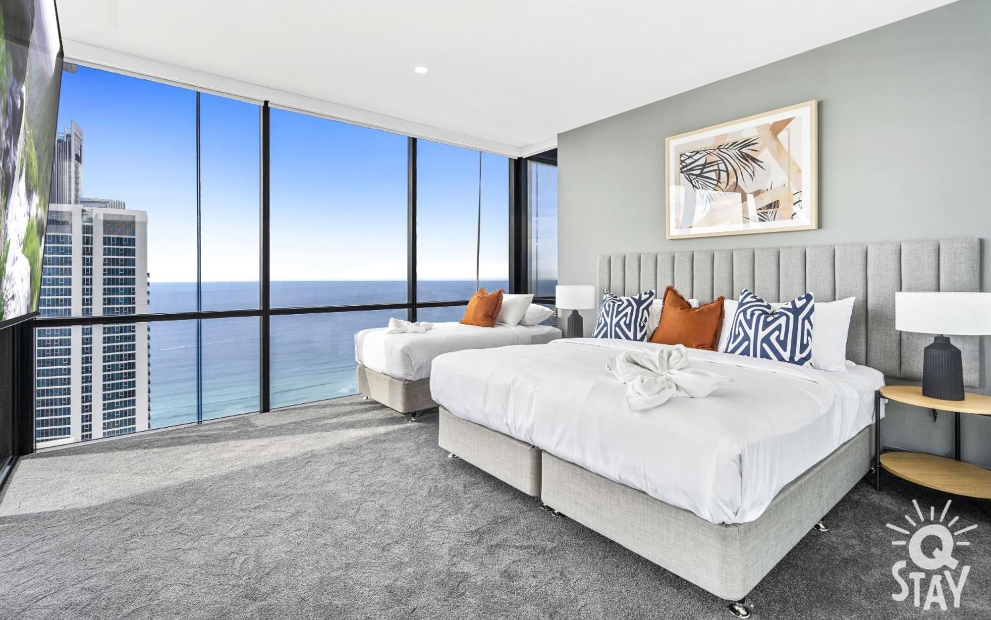 Circle On Cavill By Vaun Gold Coast Exterior foto